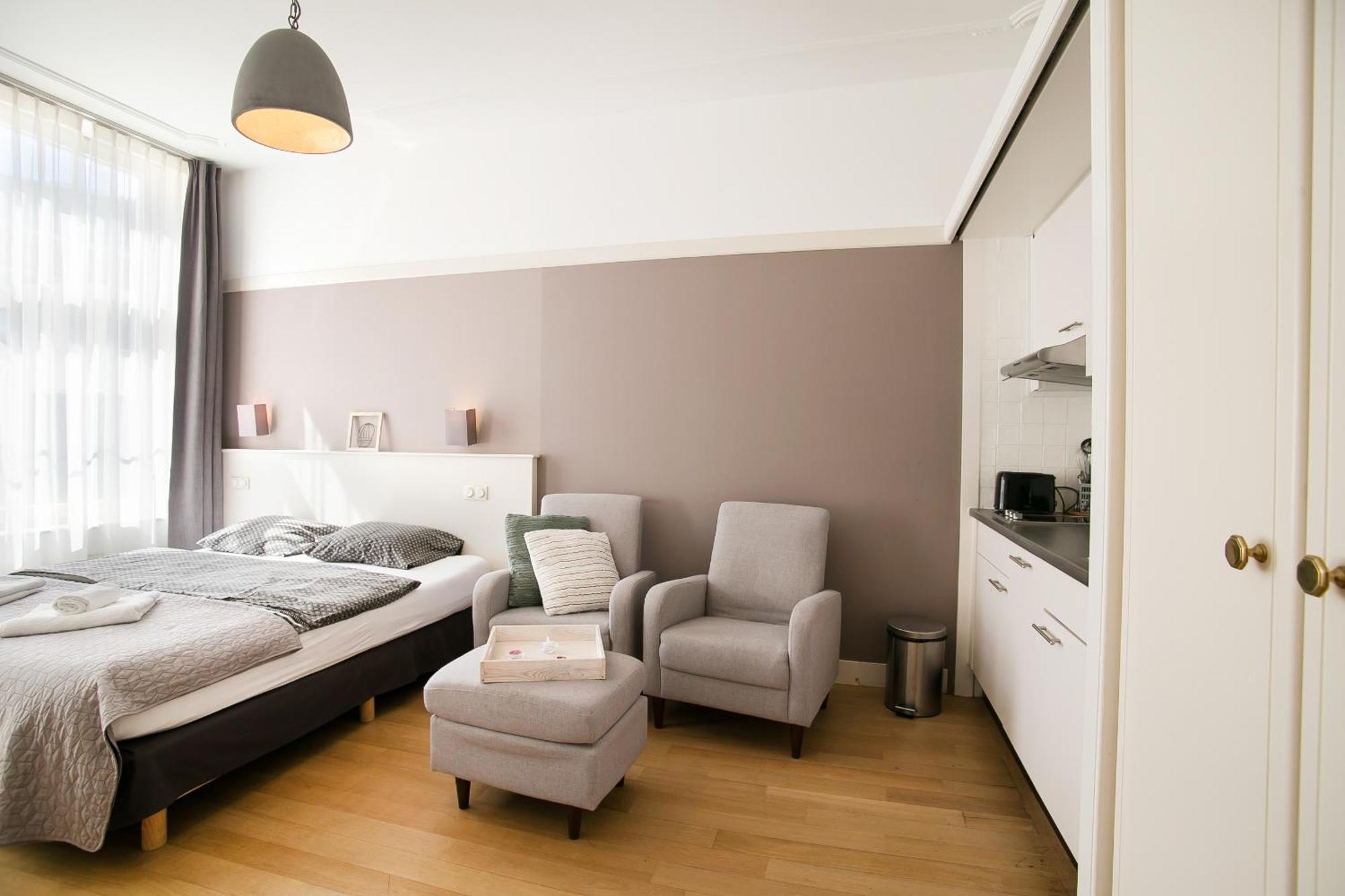 Four Star Apartments - Berkenbosch Blokstraat L'Aia Camera foto